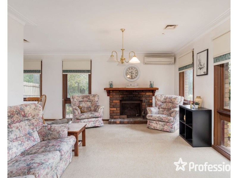 26 The Boulevard, Montrose VIC 3765