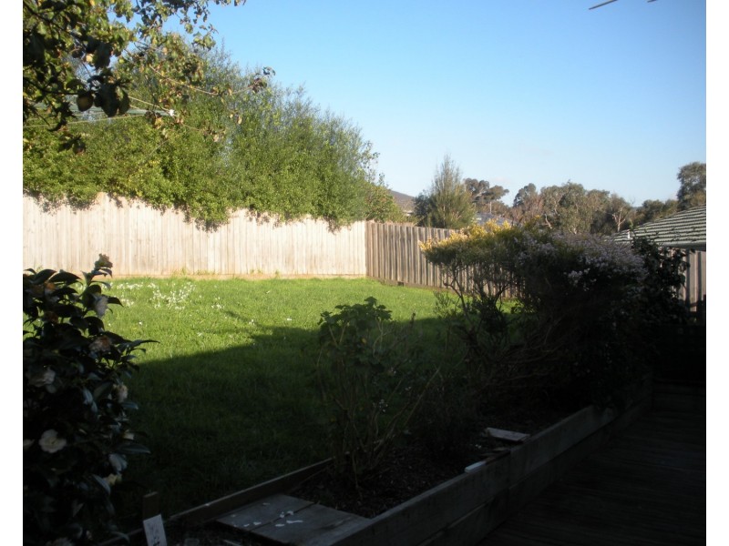 8 Rolaine Close, Lilydale VIC 3140