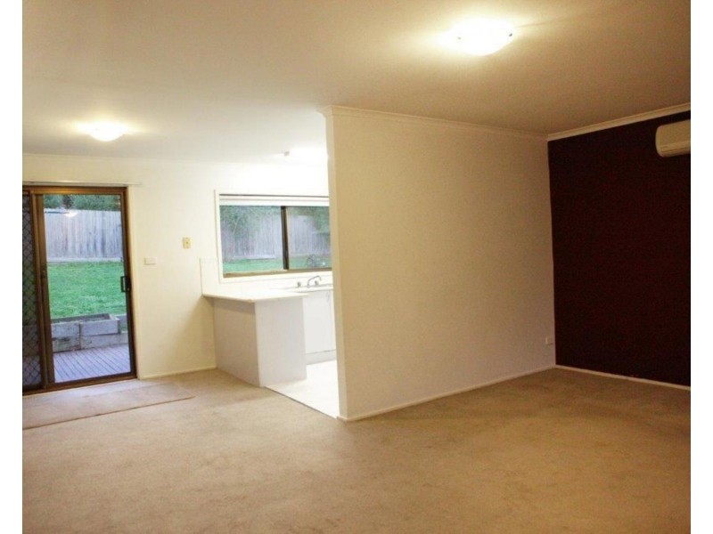 8 Rolaine Close, Lilydale VIC 3140