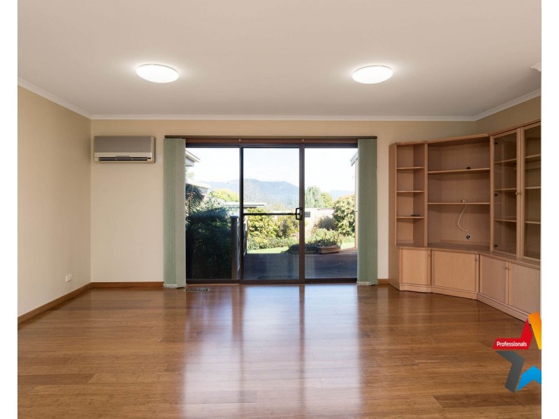 7 Oakbank Court, Mooroolbark VIC 3138