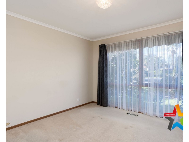 7 Oakbank Court, Mooroolbark VIC 3138