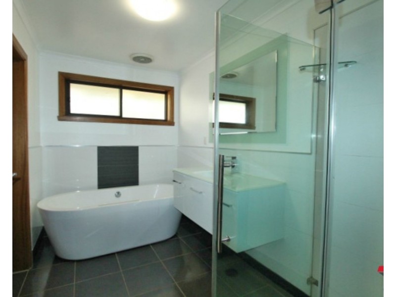 28 Hawkins Road, Montrose VIC 3765