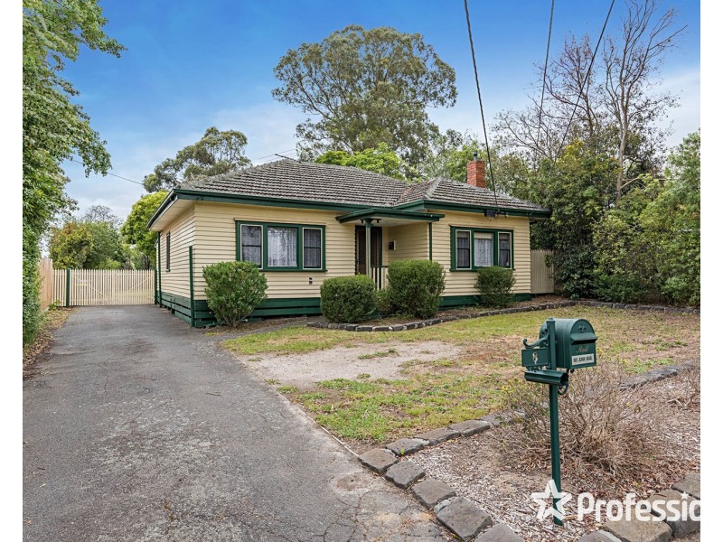 8 Ash Grove, Bayswater VIC 3153