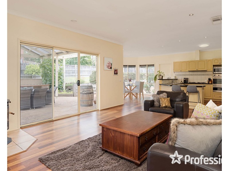 7 Kameel Drive, Yarra Glen VIC 3775