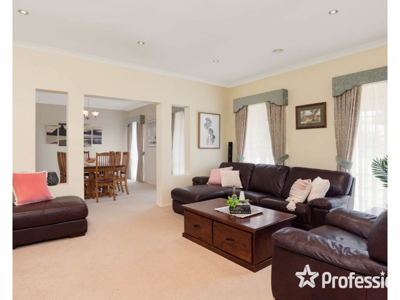 7 Kameel Drive, Yarra Glen VIC 3775