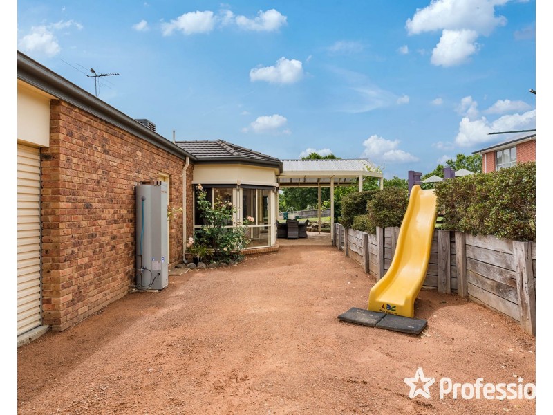 7 Kameel Drive, Yarra Glen VIC 3775