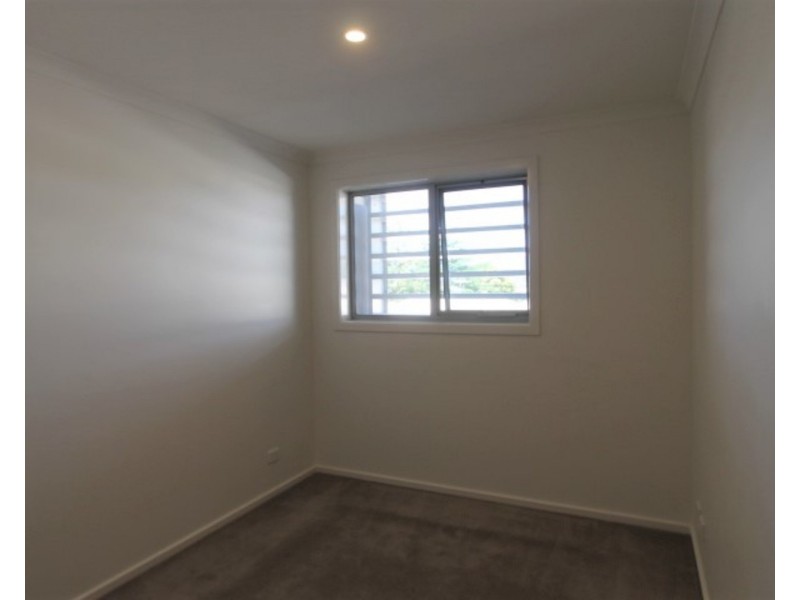 205/13 Highmoore Avenue, Bayswater VIC 3153