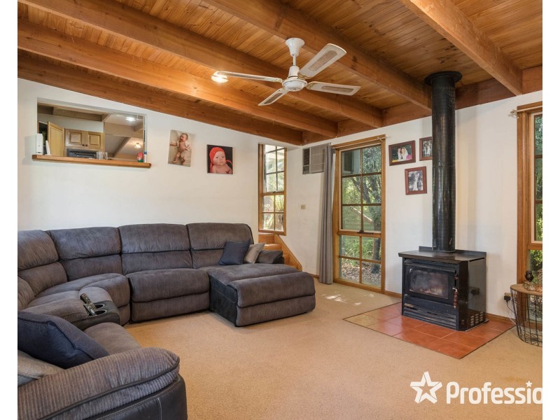 22 Joyce Road, Seville East VIC 3139