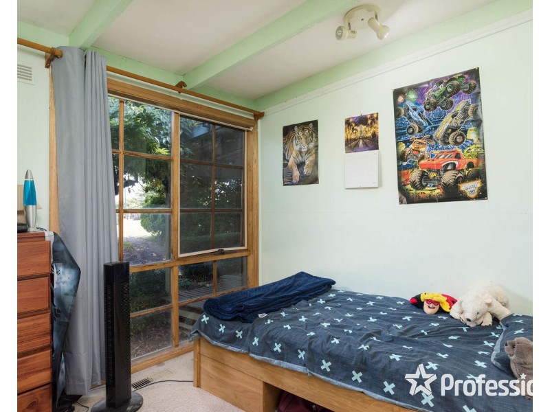 22 Joyce Road, Seville East VIC 3139