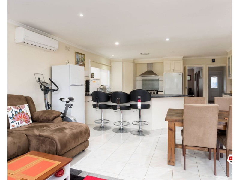 88 Winyard Drive, Mooroolbark VIC 3138