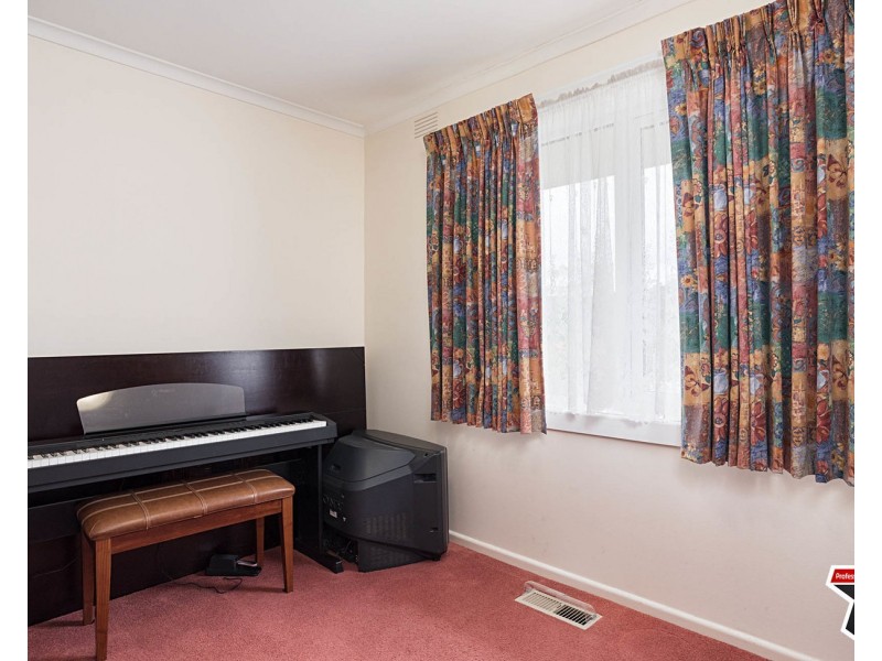 88 Winyard Drive, Mooroolbark VIC 3138