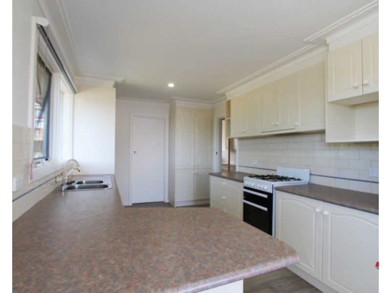 23 Marlow Street, Mooroolbark VIC 3138