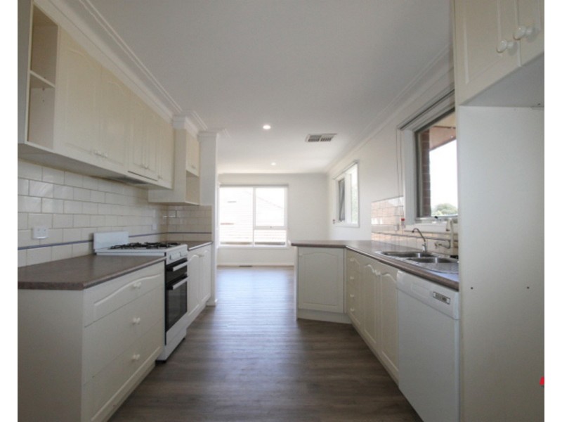 23 Marlow Street, Mooroolbark VIC 3138