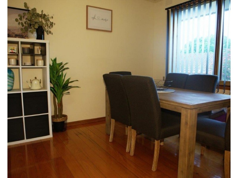 2 Chippendale Court, Chirnside Park VIC 3116