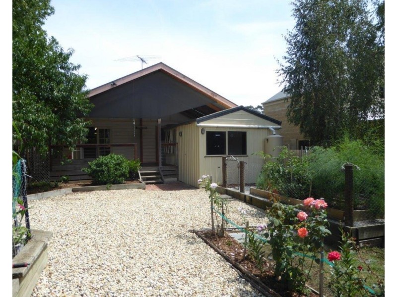 25 Cornish Road, Healesville VIC 3777