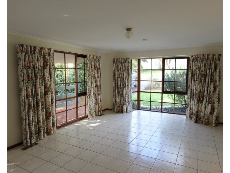 36 Albert Road, Lilydale VIC 3140