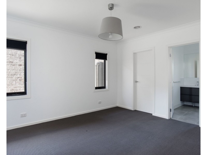 1/21 Norway Avenue, Blackburn VIC 3130