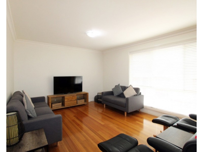 2/82 Hereford Road, Mount Evelyn VIC 3796