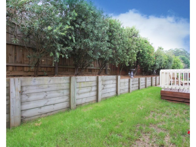2/82 Hereford Road, Mount Evelyn VIC 3796