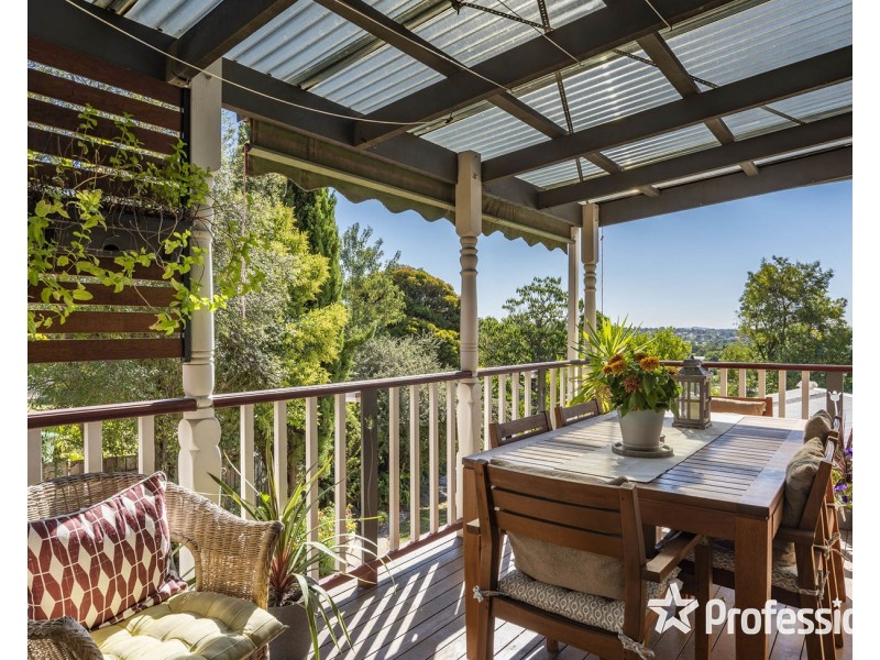 14 Deschamps Avenue, Lilydale VIC 3140