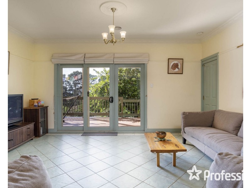 152 Warburton Highway, Lilydale VIC 3140
