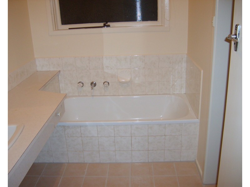 7 Chirnside Drive, Chirnside Park VIC 3116