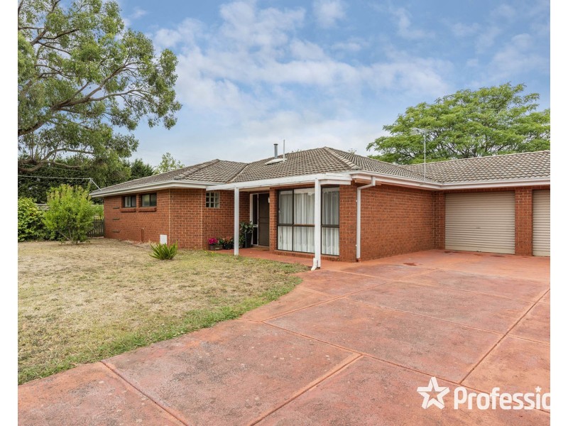 6 Parker Road, Silvan VIC 3795