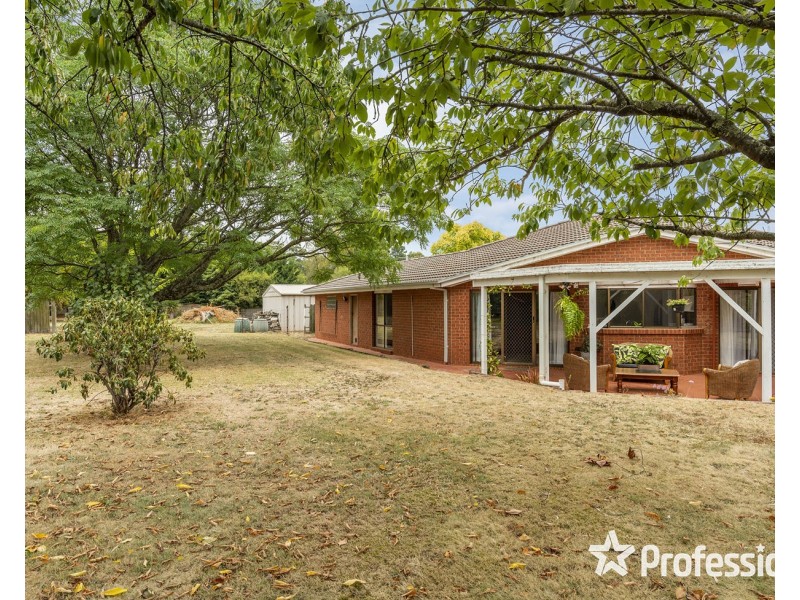 6 Parker Road, Silvan VIC 3795