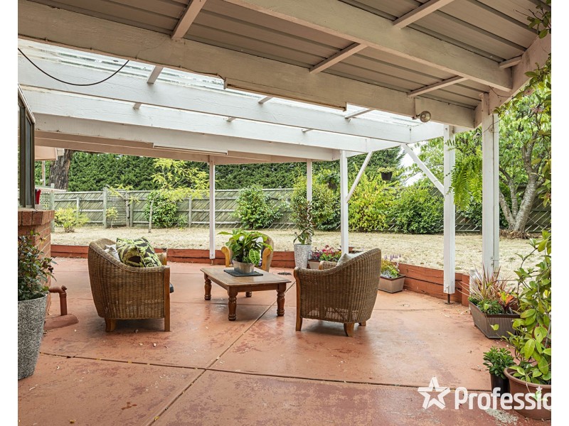 6 Parker Road, Silvan VIC 3795