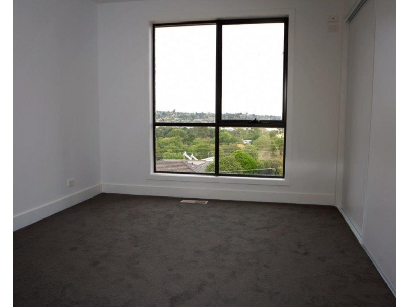 1/14 The Eyrie, Lilydale VIC 3140