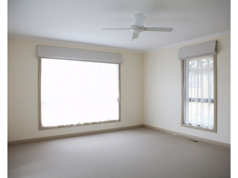 27a Switchback Road, Chirnside Park VIC 3116