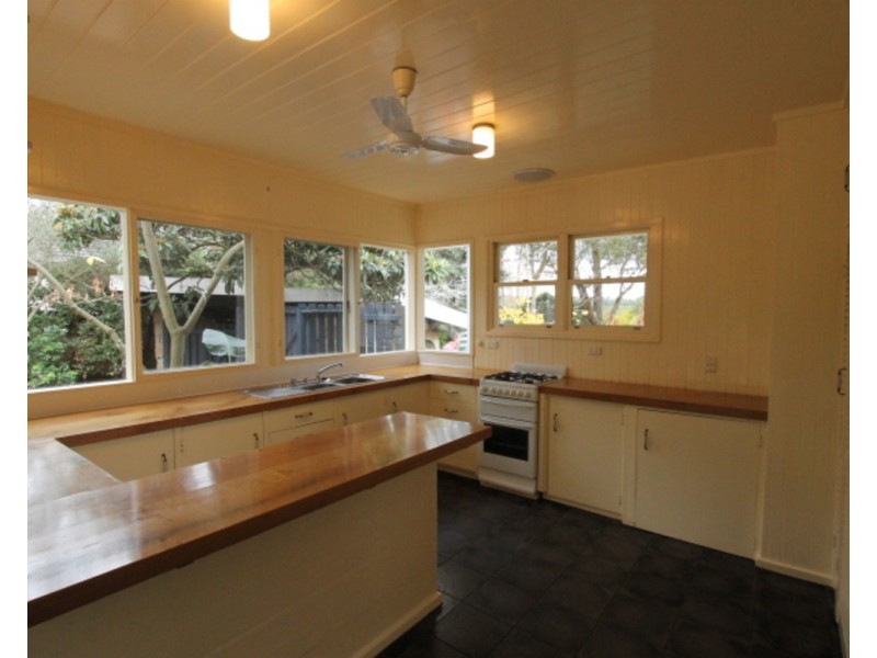 4 Anderson Street, Lilydale VIC 3140