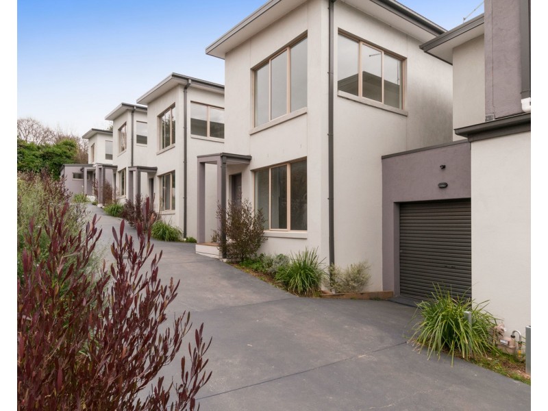 4 Kenisha Way, Lilydale VIC 3140