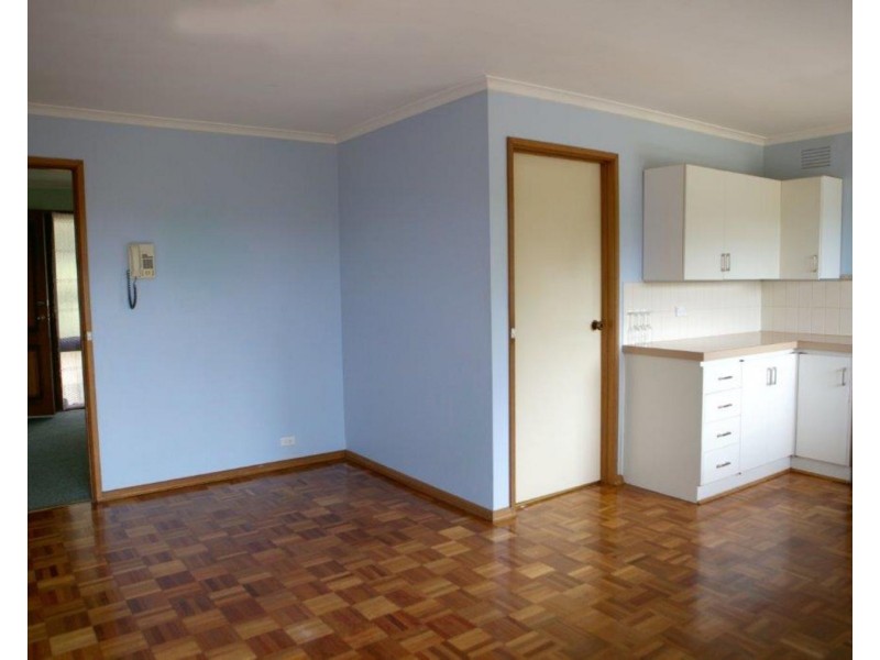 17 Raleigh Street, Seville VIC 3139