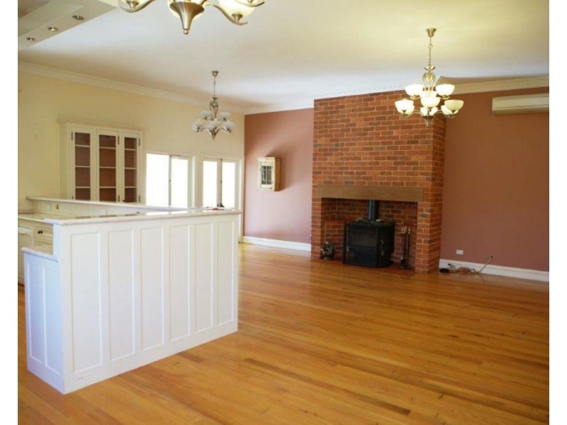 9 John Street, Wandin North VIC 3139