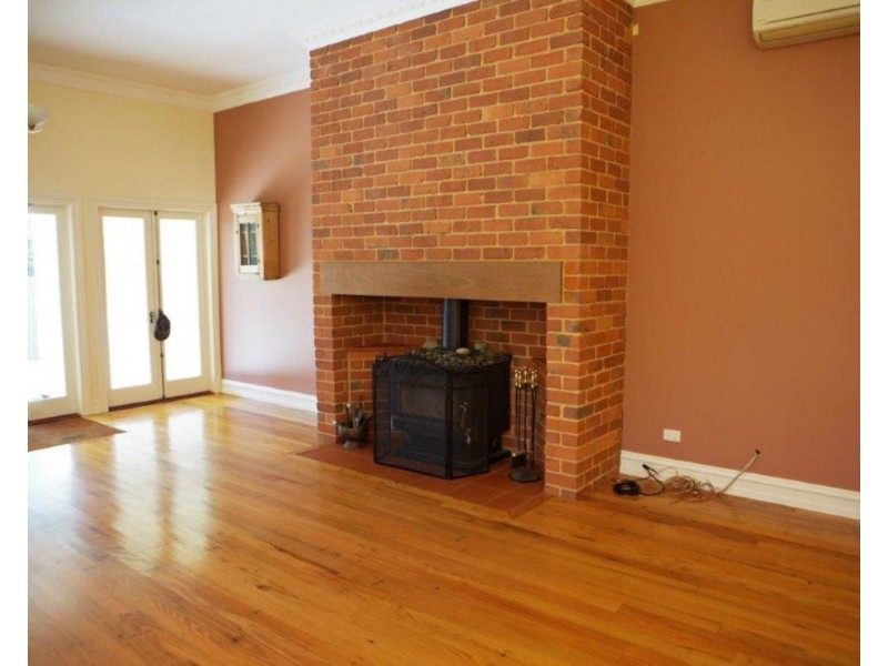 9 John Street, Wandin North VIC 3139
