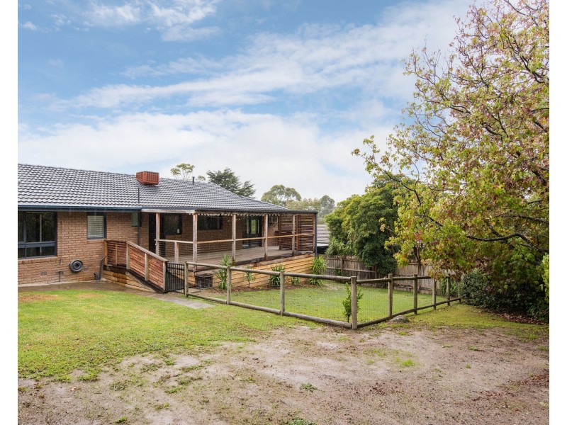 3 The Brentwoods, Chirnside Park VIC 3116