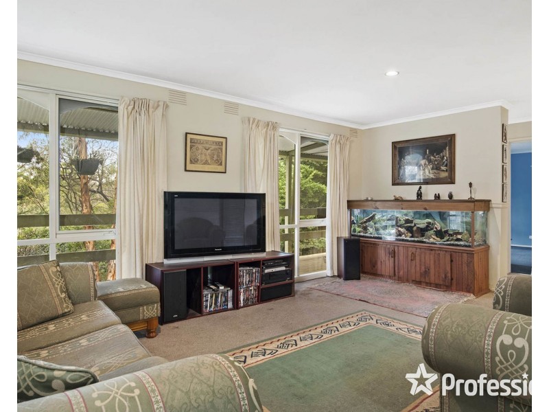 89 Charles Road, Lilydale VIC 3140