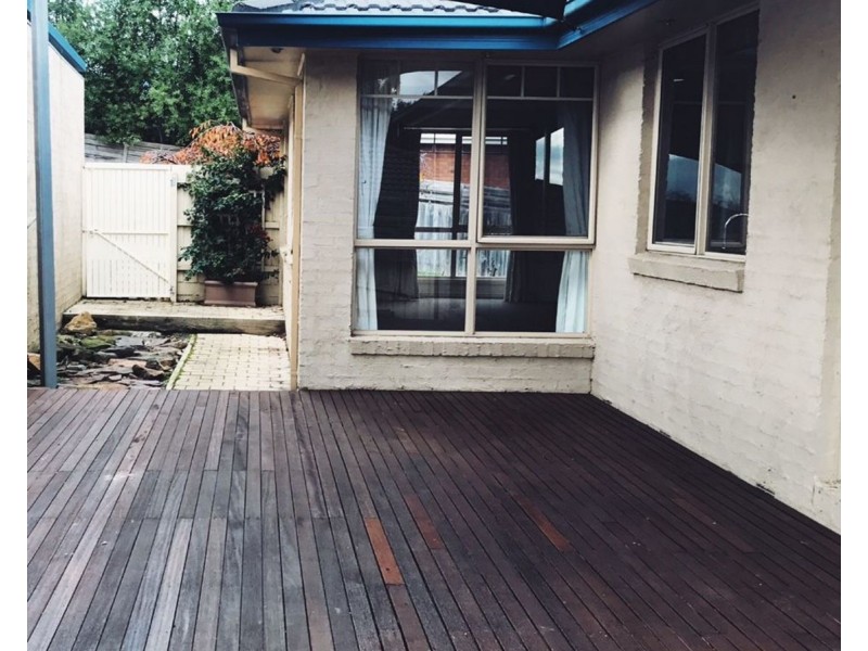 2/21 Jennings Road, Bayswater North VIC 3153