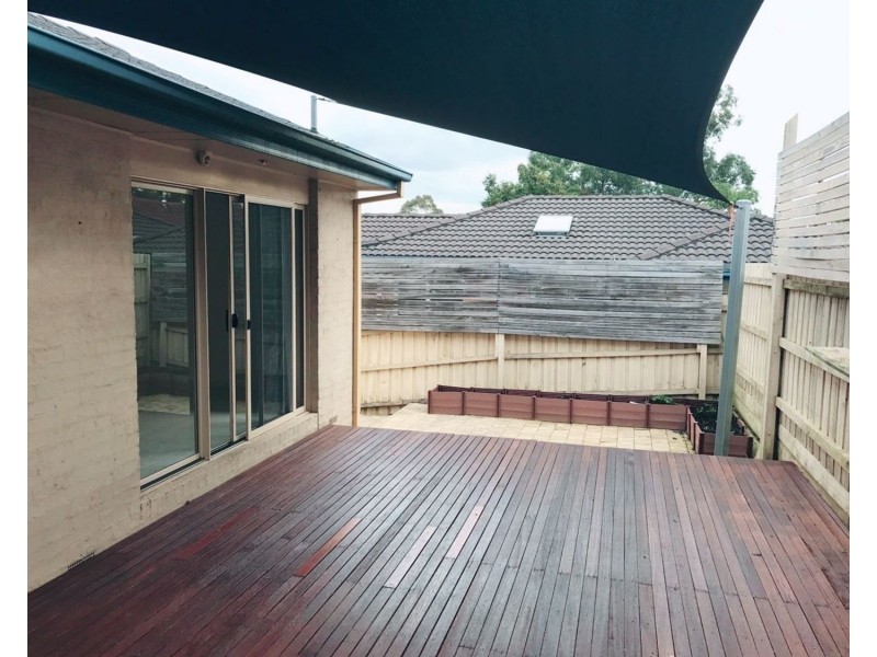 2/21 Jennings Road, Bayswater North VIC 3153