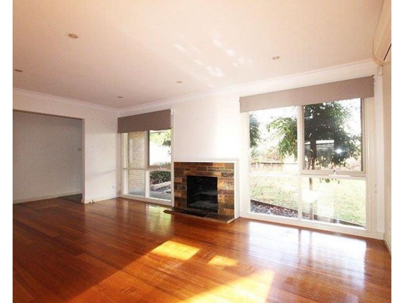 38 Glen Dhu Road, Kilsyth VIC 3137