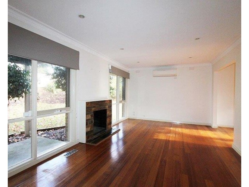 38 Glen Dhu Road, Kilsyth VIC 3137