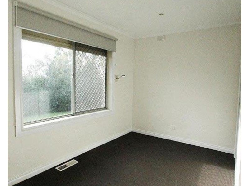 38 Glen Dhu Road, Kilsyth VIC 3137