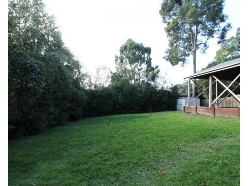 38 Glen Dhu Road, Kilsyth VIC 3137
