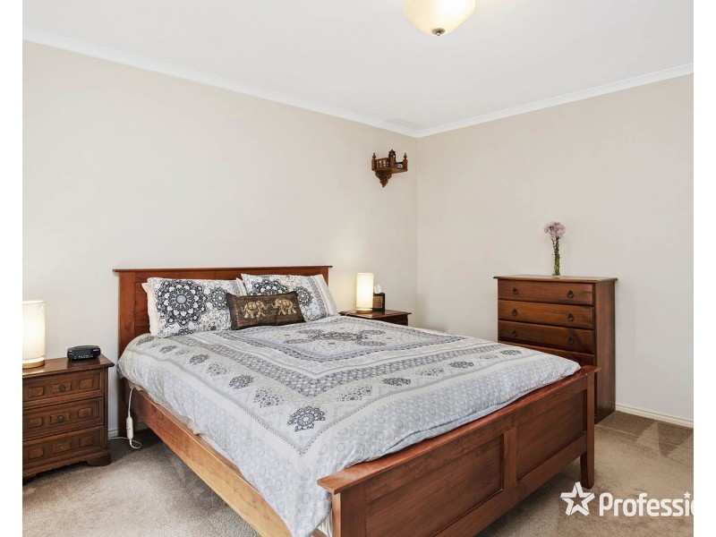 2/54 Bristol Crescent, Lilydale VIC 3140