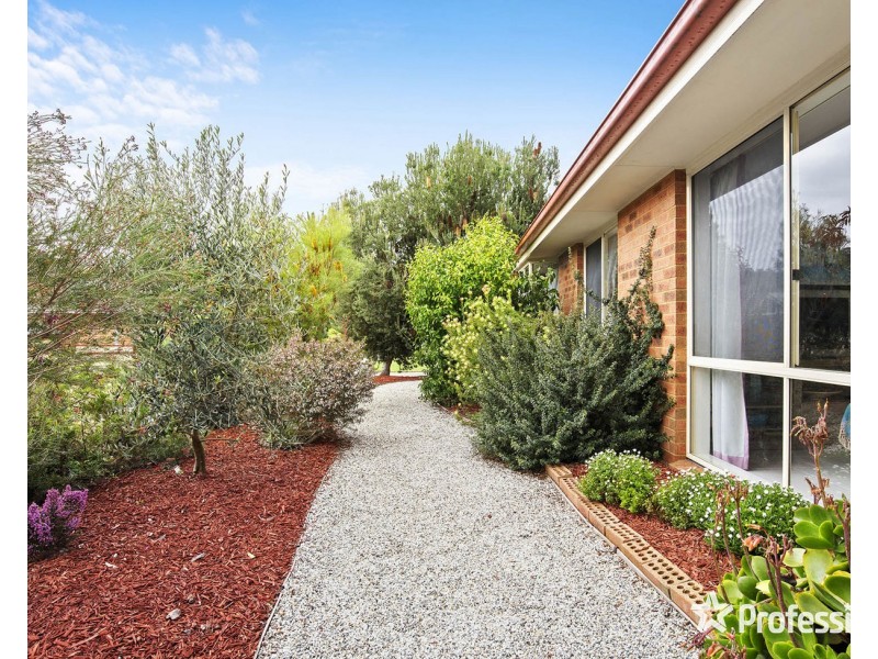 2/54 Bristol Crescent, Lilydale VIC 3140