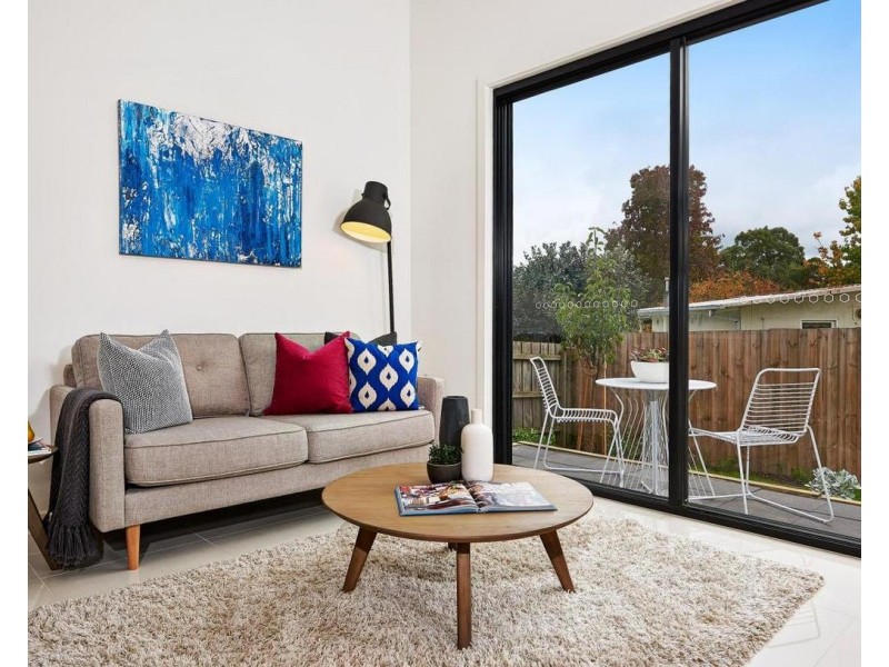 1 De Martini Place, Mooroolbark VIC 3138