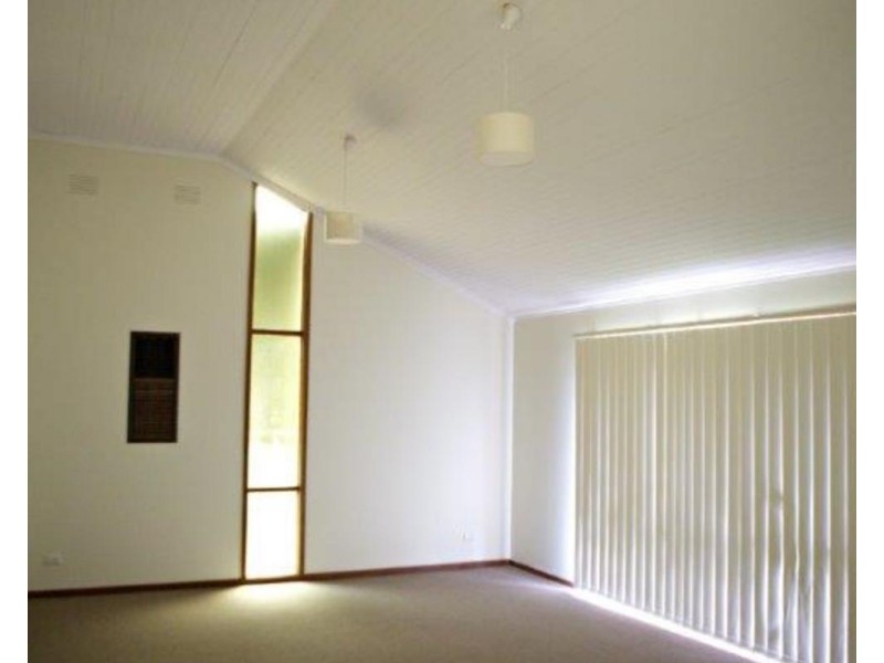 1/31 Country Club Drive, Chirnside Park VIC 3116