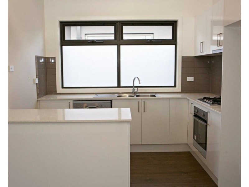 2/9 Blair Street, Lilydale VIC 3140