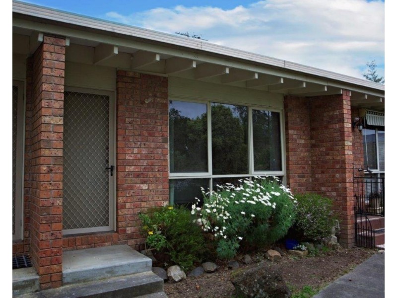 2/10 Nicholas Street, Lilydale VIC 3140